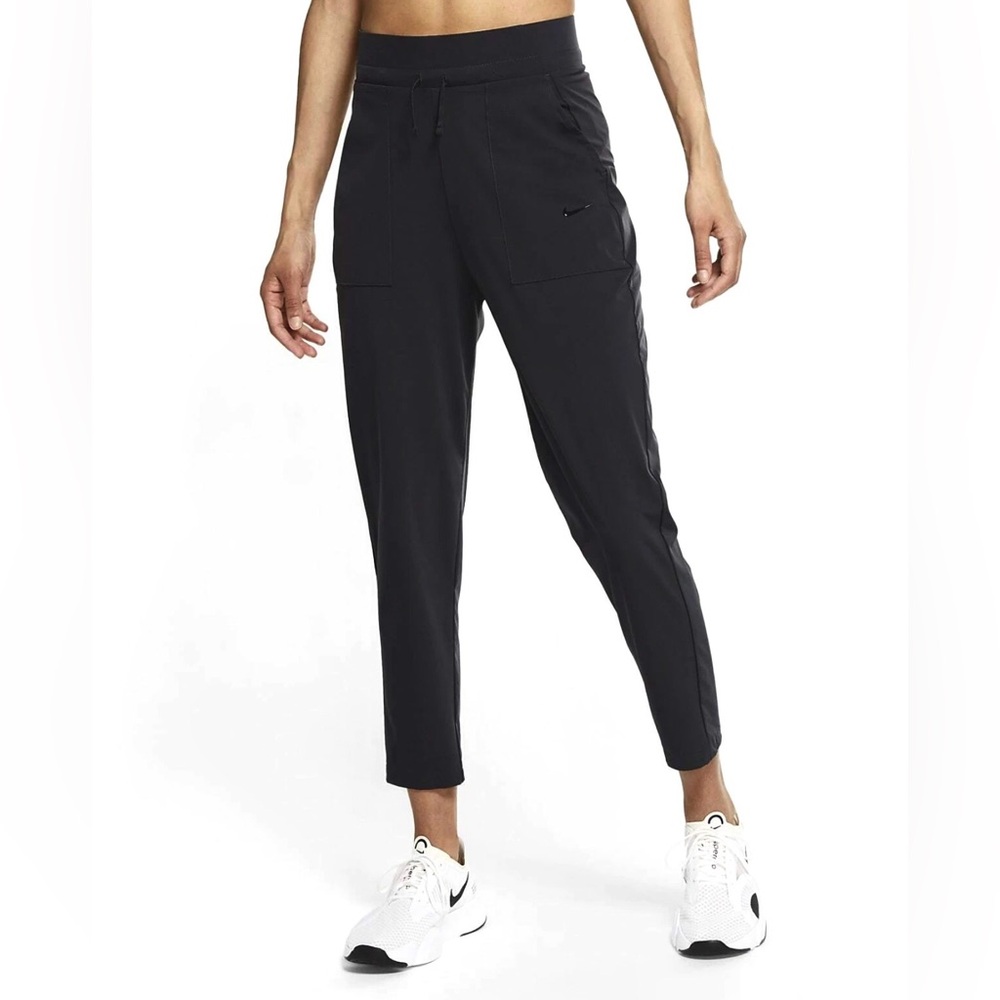Nike Dri/Fit Women’s Mid Waist Cropped Ankle Training Pants